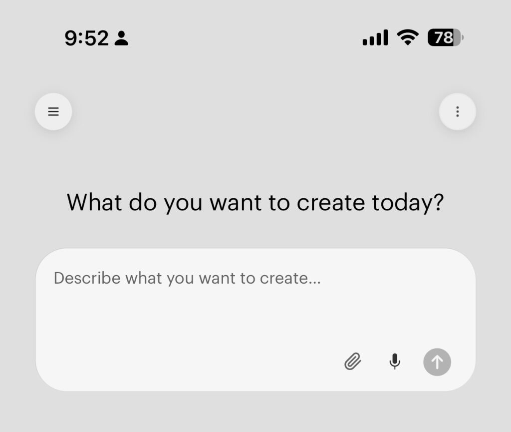 Luma Dream Machineのメイン生成画面。「What do you want to create today?」という見出しの下に、プロンプトを入力するための白いテキストボックスがある。右下には画像を添付するクリップアイコンと、生成実行の矢印ボタンが表示されているスクリーンショット。
